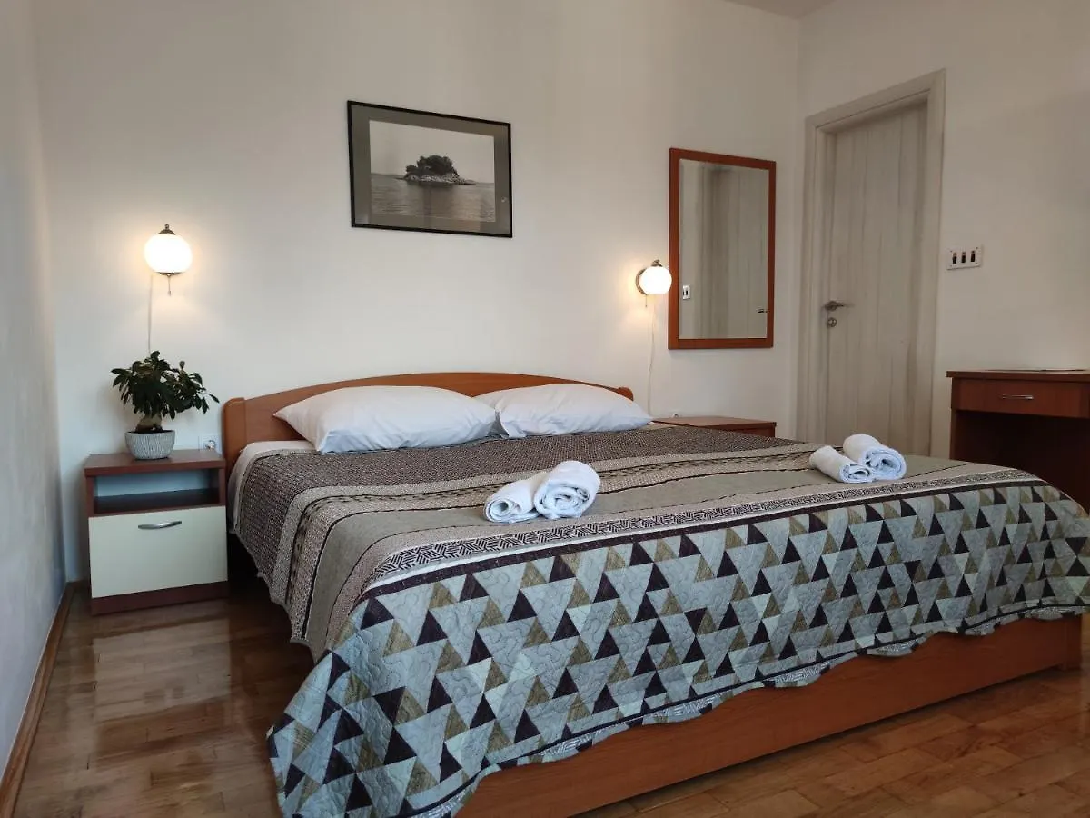 ***  Pansion Alen - Dugi Otok Bed & Breakfast Luka  Croatia