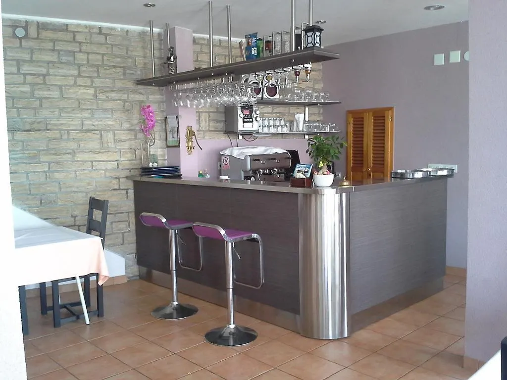 Pansion Alen - Dugi Otok Bed & Breakfast Luka  3*, Luka (Dugi Otok) Croatia