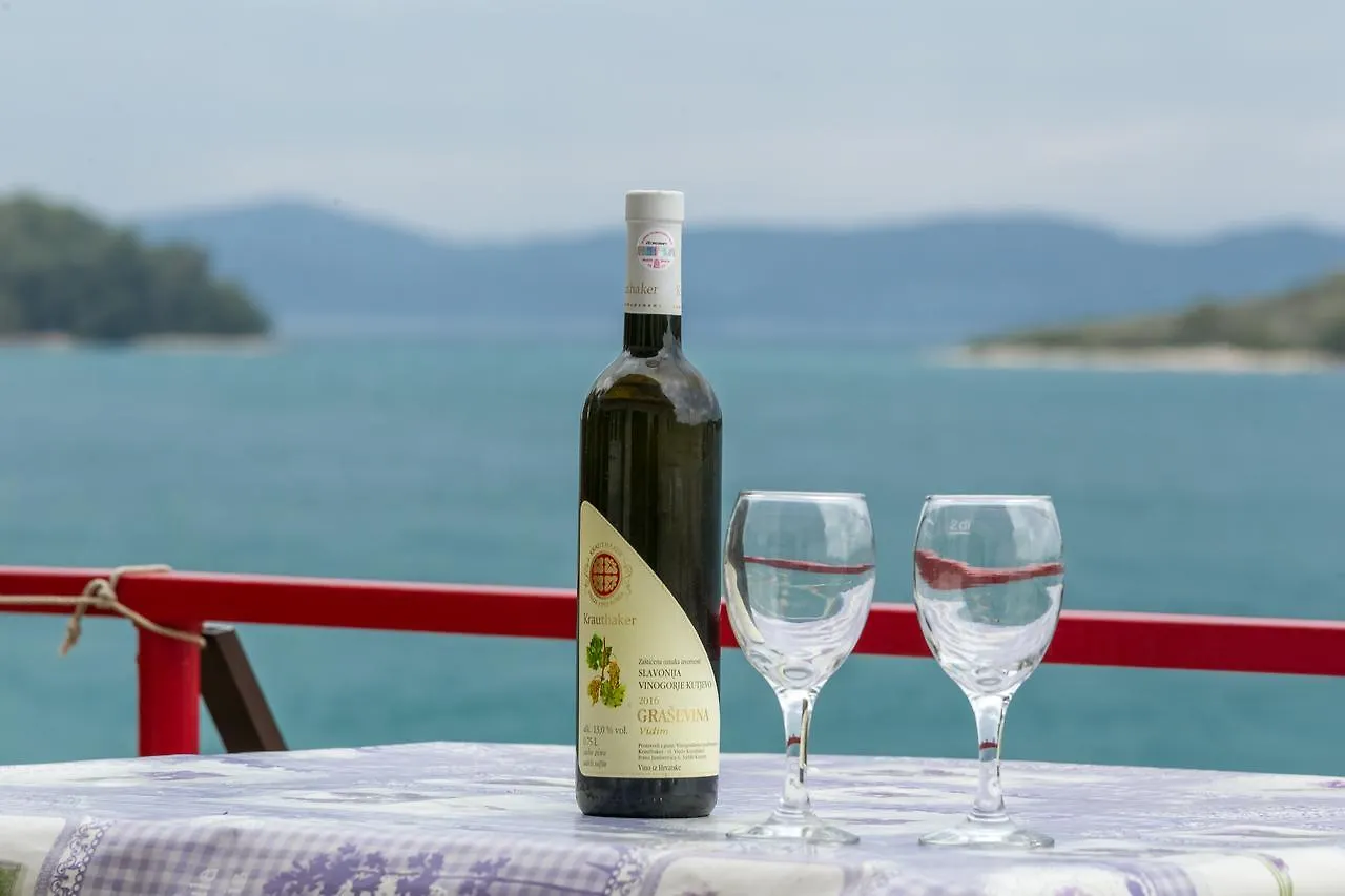 Pansion Alen - Dugi Otok Bed & Breakfast Luka